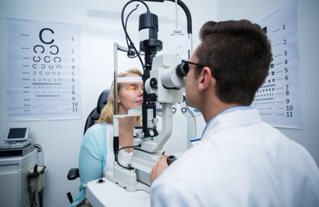 Precio de consulta con oftalmólogo
